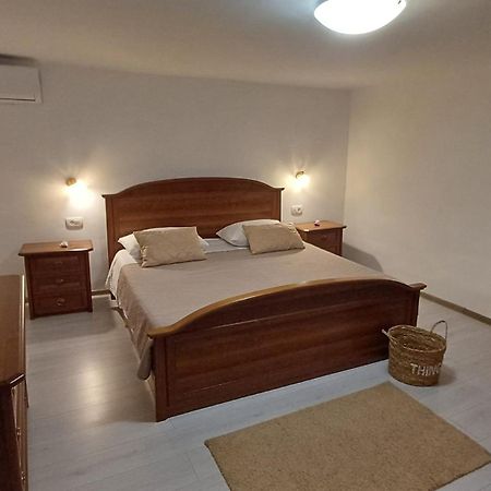 Casa Simeti Appartement Poreč Buitenkant foto