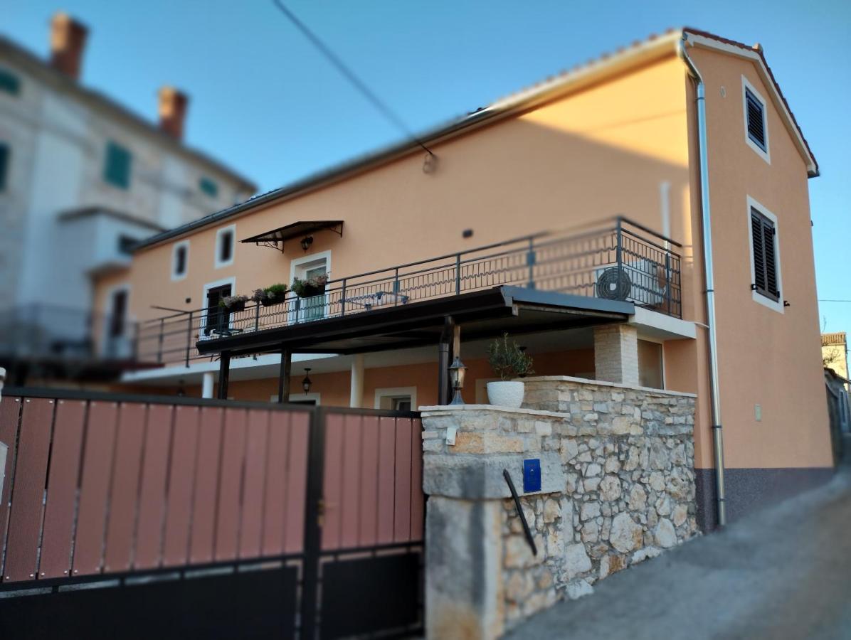 Casa Simeti Appartement Poreč Buitenkant foto