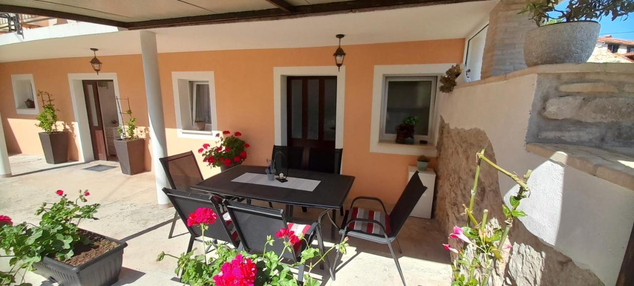 Casa Simeti Appartement Poreč Buitenkant foto